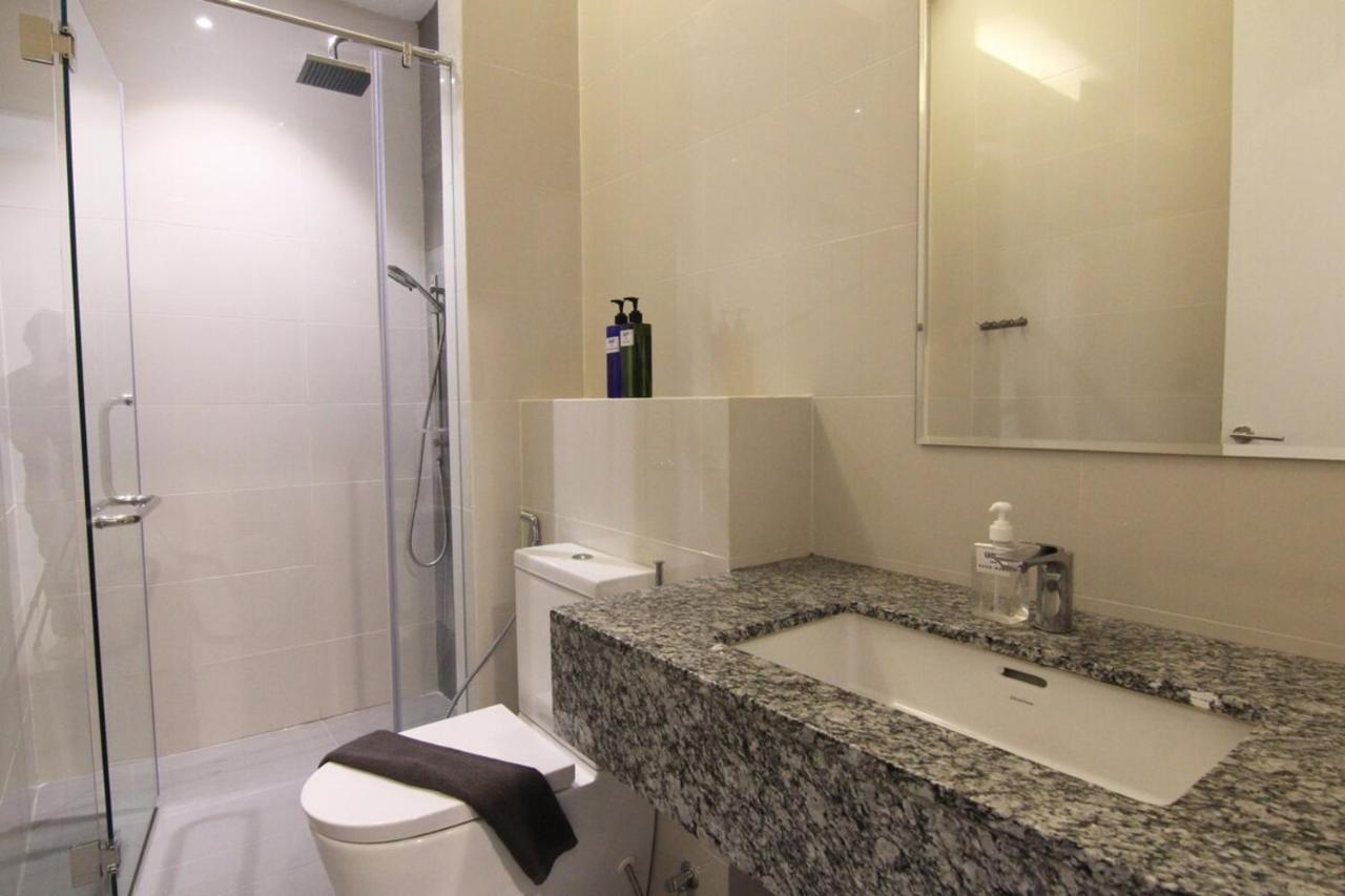 The Azure Residences Kampong Baharu Sungai Way Exterior foto